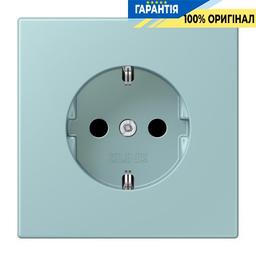 Розетка з заземленням 250V 16A з шторками та гвинтовим затискачем JUNG LC1521KI214 céruléen clair (32033)
