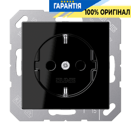 Розетка з заземленням 16A 250V з шторками JUNG A1520KISW чорний