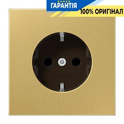Розетка із заземленням Jung ME1520C латунь Classic