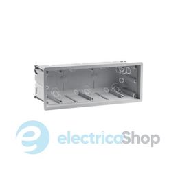 Коробка 3Х для полих стін для рамок R.8 Berker 18721030