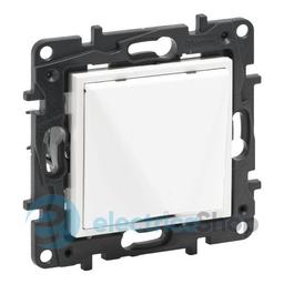 Вивід кабелю з фіксатором IP21 Legrand NILOE STEP 863129 колір білий