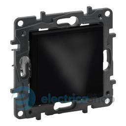Вивід кабелю з фіксатором IP21 Legrand NILOE STEP 863529 колір чорний