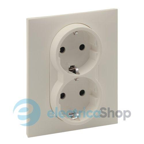 Розетка 2-а. із з/к та шторками (пруж.клеми) 16А/250V для серії SUNO Legrand 721226 слонова кістка