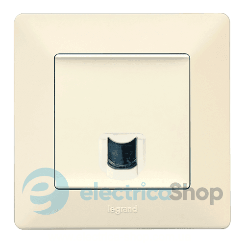 Valena LIFE Розетка комп'ютерна RJ45 UTP 5cat. слонова кість