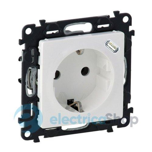 Розетка комбінована 2К + З 16А 250V~ + USB Type C 1.5А 5V Legrand Valena Life 753 135 колір білий