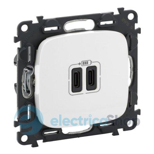 Розетка з двома USB-роз'ємами тип C + тип C 240V/5V 3000мА Legrand Valena Allure 755345, колір білий