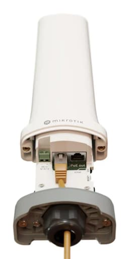 Маршрутизатор MikroTik CME22-2N-BG77