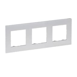 Рамка 3-постова Legrand NILOE STEP 863393 колір алюміній