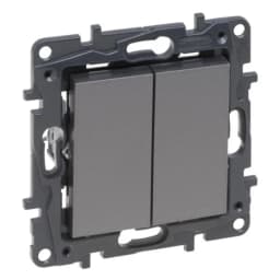 Перемикач 2-кл. для серії Niloe Step Legrand 863408 сталь