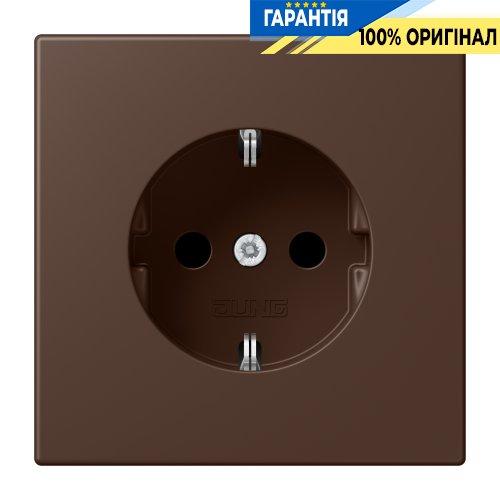 Розетка з заземленням 250V 16A з шторками та гвинтовим затиском JUNG LC1521KI239 terre d’ombre brûlée 31 (32130)